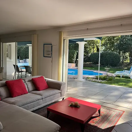 3 Etoiles Piscine Chauffee 6 Pers *