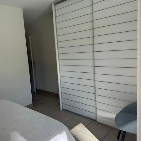 3 Etoiles Piscine Chauffee 6 Pers 빌라