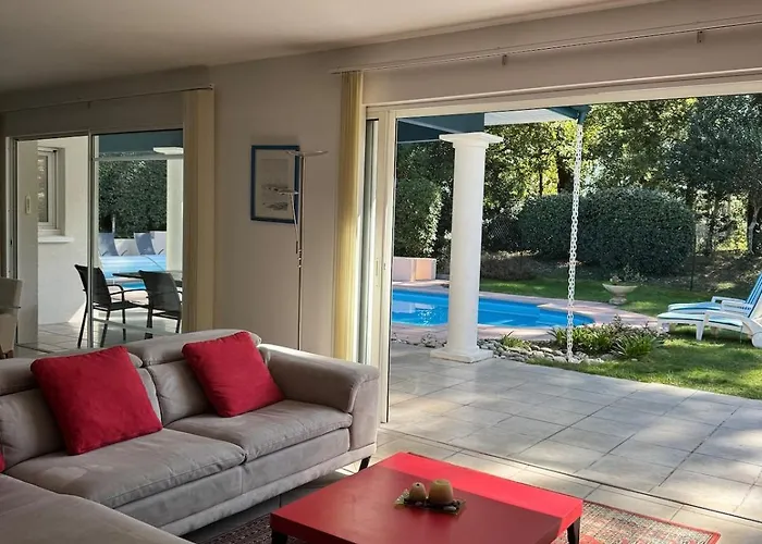 3 Etoiles Piscine Chauffee 6 Pers *